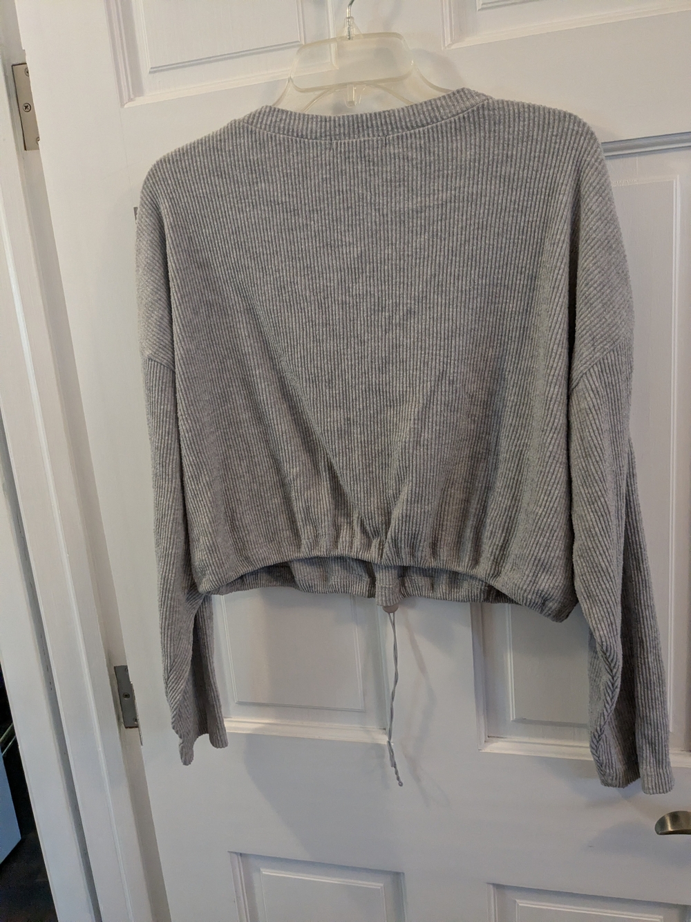Forever 21 Light Gray Ribbed V-Neck Drawstring Top - Picture 2 of 3